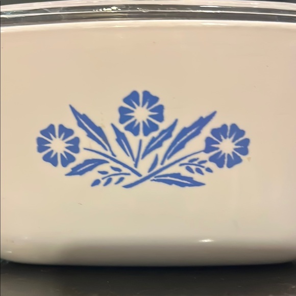 "Cornflower Blue" - Petite Pan & Glass Lid by Corning (P-43-B) - Picture 3 of 10